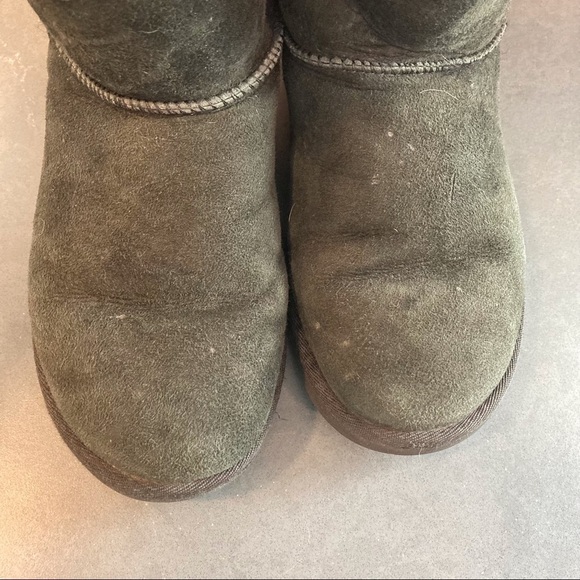 UGG sz 6 black suede Bailey bow mid boots - Picture 6 of 12